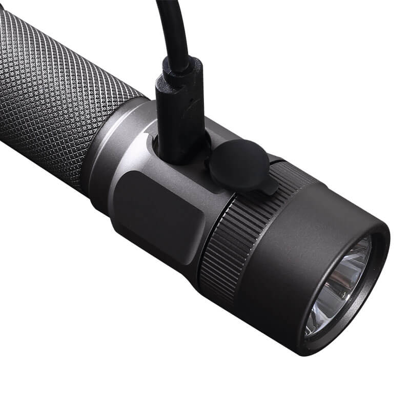 เจ็ทบีม KO-03 ไฟฉาย EDC 2400 ล - Edc Carry Flashlight บทวิจารณ์และราคา